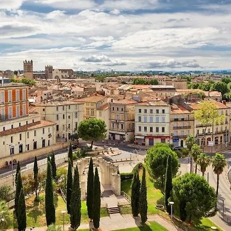 Appartamento Climatise Avec Terrasse Et Parking Centre *